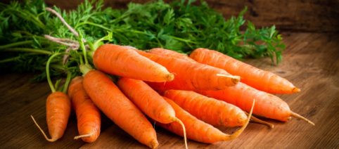 Aumento do preço da cenoura e de alimentos assusta consumidor