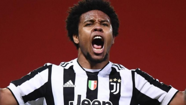 Weston McKennie, centrocampista americano.