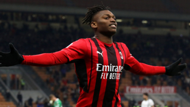 Milan, Leao sarebbe vicino al rinnovo.