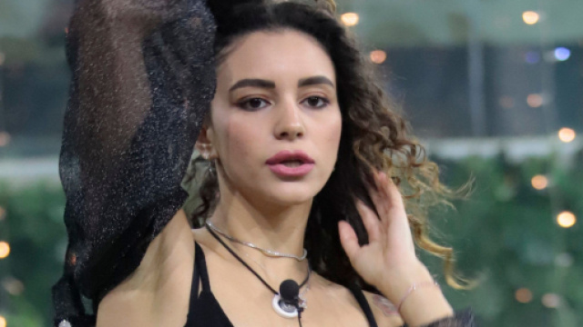 Vincitore Grande Fratello Vip 6, pronostici e quote: Jessica potrebbe battere sua sorella.