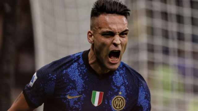 Calciomercato Inter, possibile offerte di Atletico ed Arsenal per Lautaro.