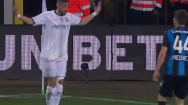 Le dribble 'fou' et provoquant de Tarik Tissoudali enflamme la toile (capture YouTube)