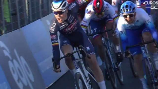 Tirreno Adriatico, la vittoria di Tim Merlier a Sovicille.