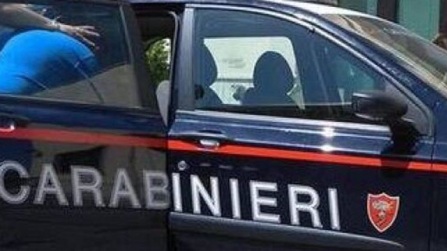 Crotone, donna uccisa in casa con un colpo d'arma da fuoco: fermato l'ex marito.