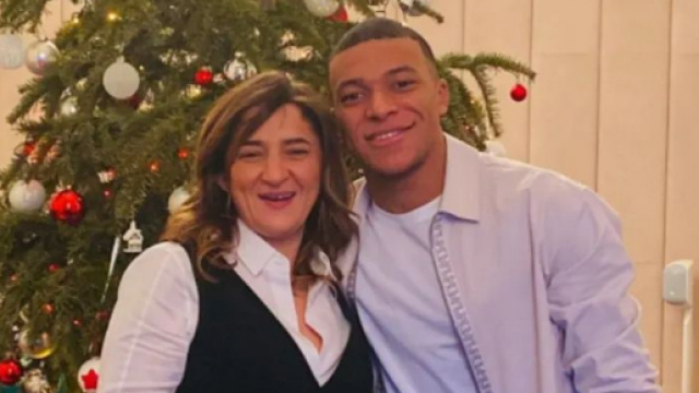 La maman de Kylian Mbapp&eacute; a d&eacute;fendu son fils sur Twitter (Capture d'&eacute;cran / Instagram / Kylian Mbapp&eacute;)