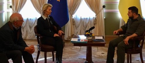 La Uni&oacute;n Europea en total ha desembolsado 1.500 millones de euros para financiar las armas en Ucrania (Twitter, eu_eeas)