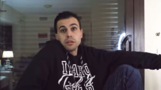 Romain Molina a fait de grosses r&eacute;v&eacute;lations lors d'une interview avec 2 Nuits Avec. (cr&eacute;dit capture YouTube 2 Nuits Avec)