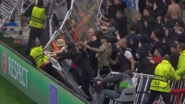 Grosse tension apr&egrave;s la d&eacute;faite de l'OL contre West Ham. (cr&eacute;dit capture RMC)
