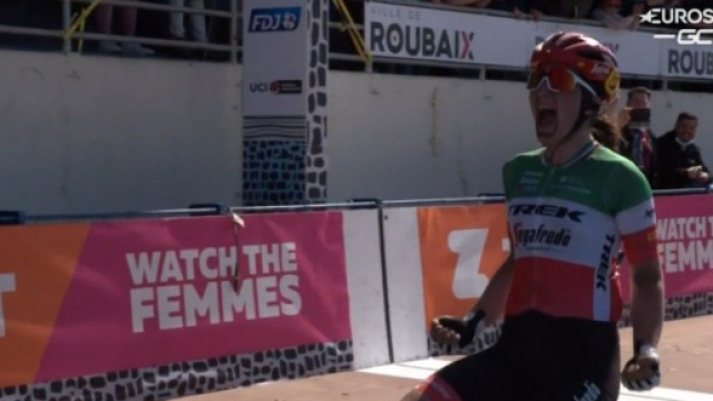 Elisa Longo Borghini, la seconda edizione della Parigi-Roubaix &egrave; sua.