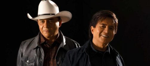 Chit&atilde;ozinho e Xoror&oacute; formam importante dupla sertaneja. (Arquivo Blasting News)