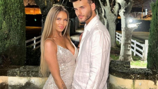 Simon Castaldi a-t-il tromp&eacute; Adixia en boite de nuit ? Il lui ... - starmag.com