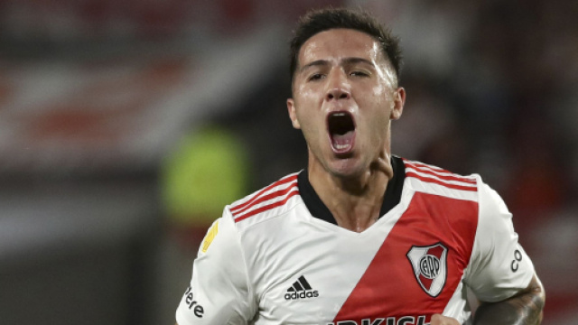 In foto Enzo Fernandez, centrocampista del River Plate.