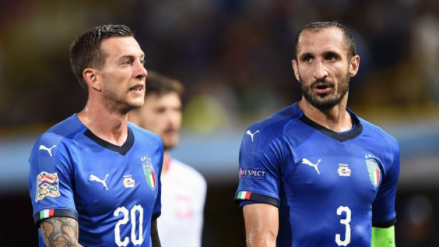 Juventus, Chiellini e Bernardeschi pronti a lasciare i bianconeri.