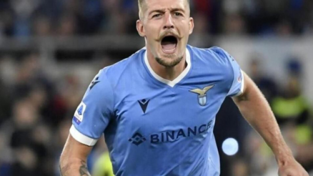 Sergej Milinkovic Savic, centrocampista.