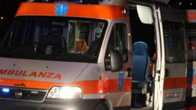 Ravenna, incidente nella notte: morta ragazza di 19 anni.