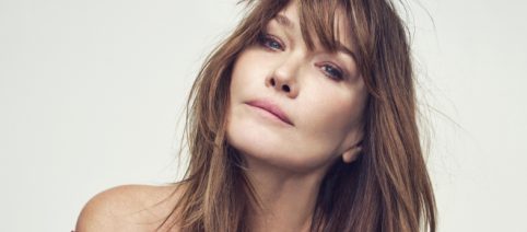 Novità tagli capelli medi e corti primavera 2022: il lob di Carla Bruni e il pixie cut