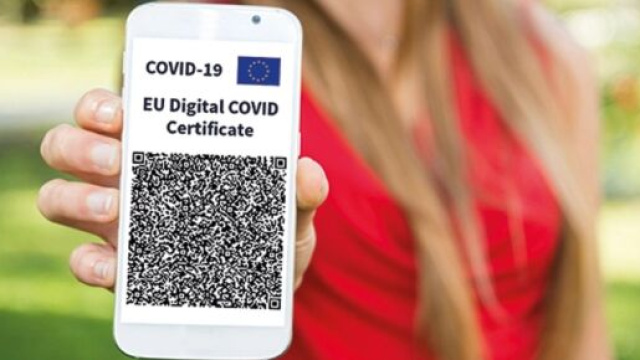 Covid-19: dal 1&deg; maggio cade l'obbligo di Green Pass tranne che negli ospedali, cliniche e RSA