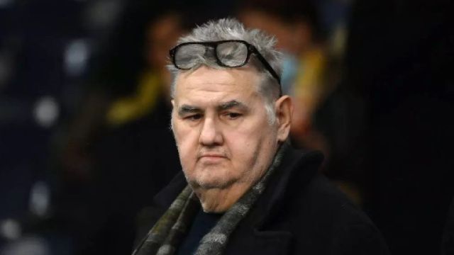 Pierre M&eacute;n&egrave;s au plus mal et hospitalis&eacute;, les internautes inquiets (M&eacute;n&egrave;s in 2021 &copy;Creative Commons)