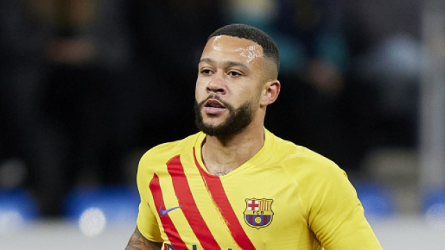 Calciomercato, su Depay ci sarebbero Juventus, Inter e Milan