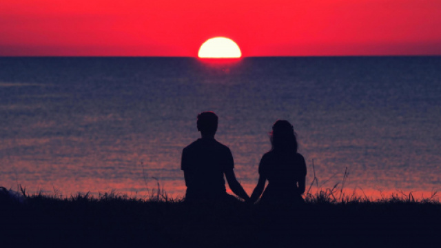 L'oroscopo del giorno 12 aprile: un marted&igrave; 'perfetto' per l'Acquario (2&ordf; tranche).