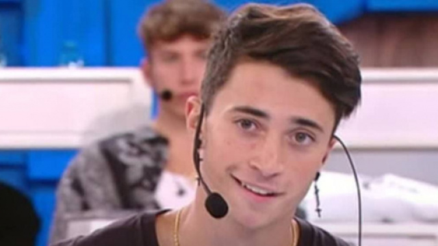 Christian Stefanelli &egrave; un allievo ballerino della ventunesima edizione di Amici.