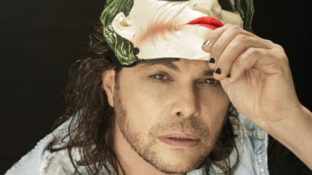Gianluca Grignani festeggia 50 anni.