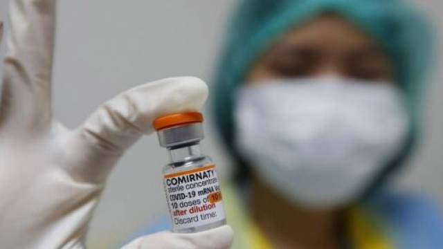 La vaccinazione con quarta dose per gli ultraottantenni potrebbe partire gi&agrave; nei prossimi giorni