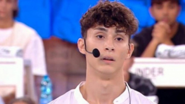Nunzio Stancampiano &egrave; un ballerino di latino-americano protagonista della ventunesima edizione di Amici.