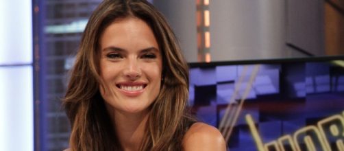 Alessandra Ambr&oacute;sio (Reprodu&ccedil;&atilde;o/El Hormiguero)