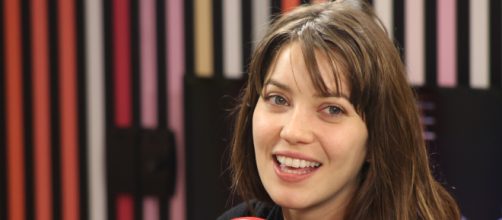 Nathalia Dill (Reprodu&ccedil;&atilde;o/Jovem Pan)