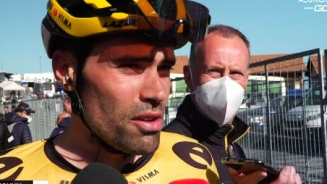 Tom Dumoulin all'arrivo sull'Etna.
