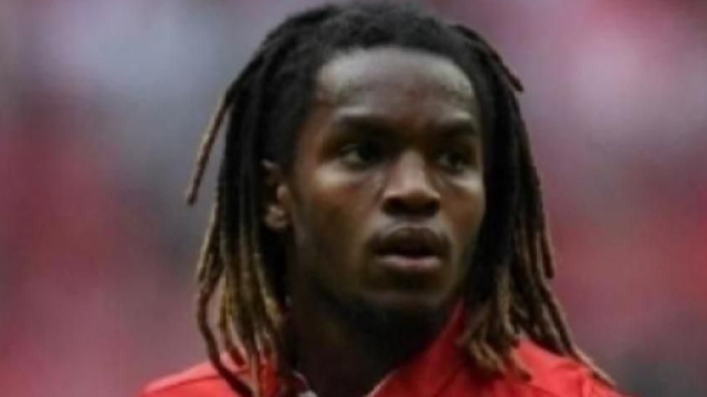 In foto Renato Sanches, centrocampista del Lille.