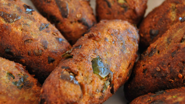 Polpette di melanzana, un piatto calabrese fresco e stuzzicante.