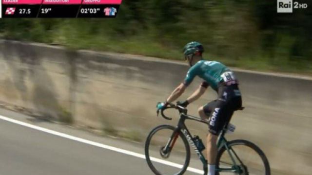 Wilco Kelderman in difficolt&agrave; al Giro d'Italia.