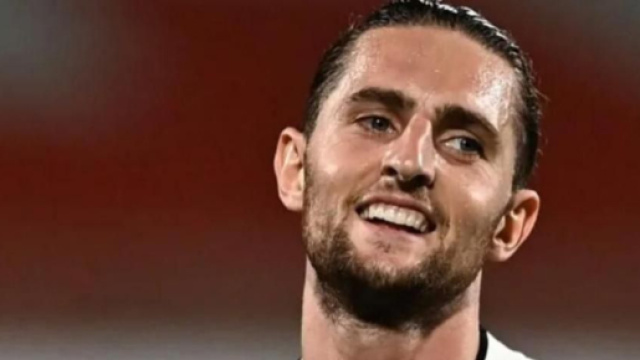 Adrien Rabiot, centrocampista della Juventus.