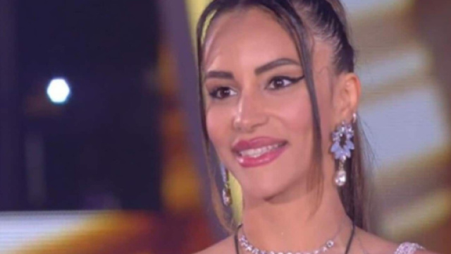 Jessica Selassi&eacute; sul rapporto con Bar&ugrave;: &lsquo;C&rsquo;&egrave; attrazione fisica da entrambe le parti&rsquo;.