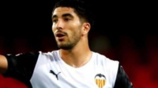 Carlos Soler, centrocampista spagnolo.