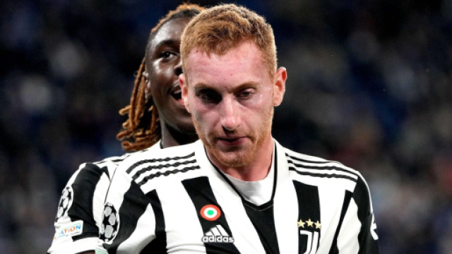Dejan Kulusevski con la maglia della Juventus.