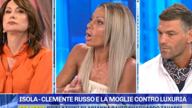 Pomeriggio 5, Luxuria sbotta con Laura Maddaloni: 'Te ne devi fare una ragione'.