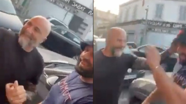 Sampaoli avec des fans de l'OM dans les rues de Marseille. (cr&eacute;dit Twitter)