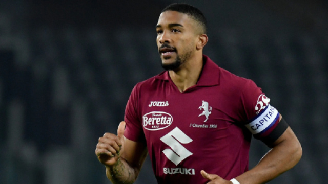 Gleison Bremer conteso da Inter e Milan.