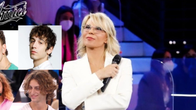 Amici 21, penultimo serale: spareggio per l'eliminazione tra Alex, Albe, Dario e Serena.