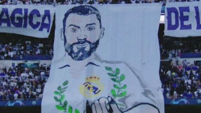 Le tifo des fans du Real Madrid pour Karim Benzema moqu&eacute; sur Twitter (capture YouTube)