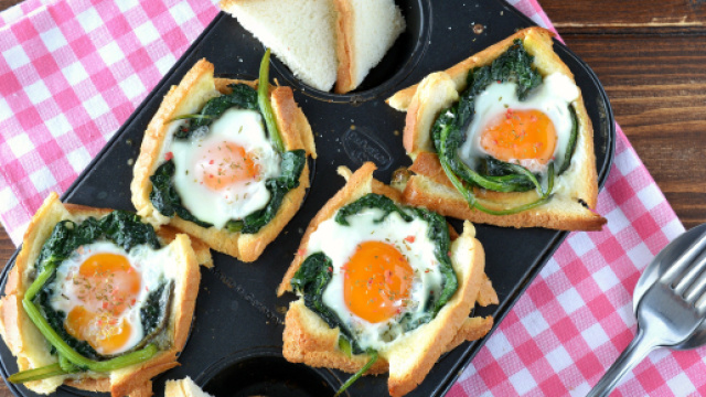 Due ricette francesi vegetariane con uova e acetosella.