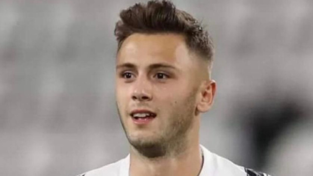 Giacomo Vrioni, giocatore della Juventus.
