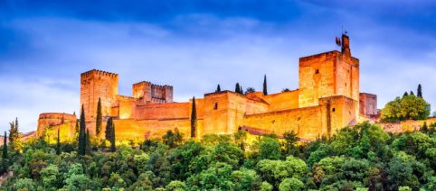 Granada, una città in cui batte il vero cuore andaluso tra movida e cultura