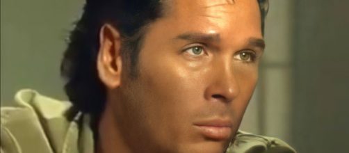 Camilo n&atilde;o quer deixar a fortuna para B&aacute;rbara. (Reprodu&ccedil;&atilde;o/SBT)