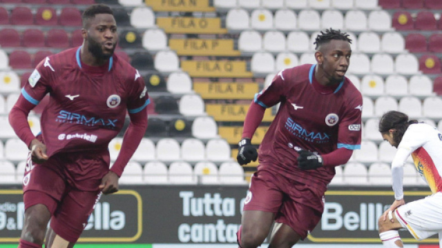 Ogunseye nome per l'attacco del Crotone.