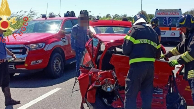 Calabria, 31enne perde la vita in un incidente.