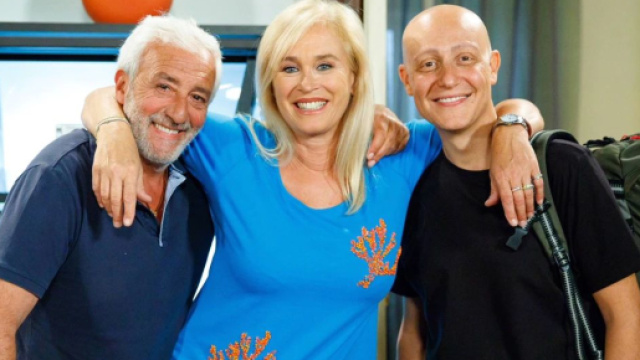 Un posto al sole, Raffaele Giordano (Patrizio Rispo), Ornella (Marina Giulia Cavalli) e Diego (Francesco Vitiello).